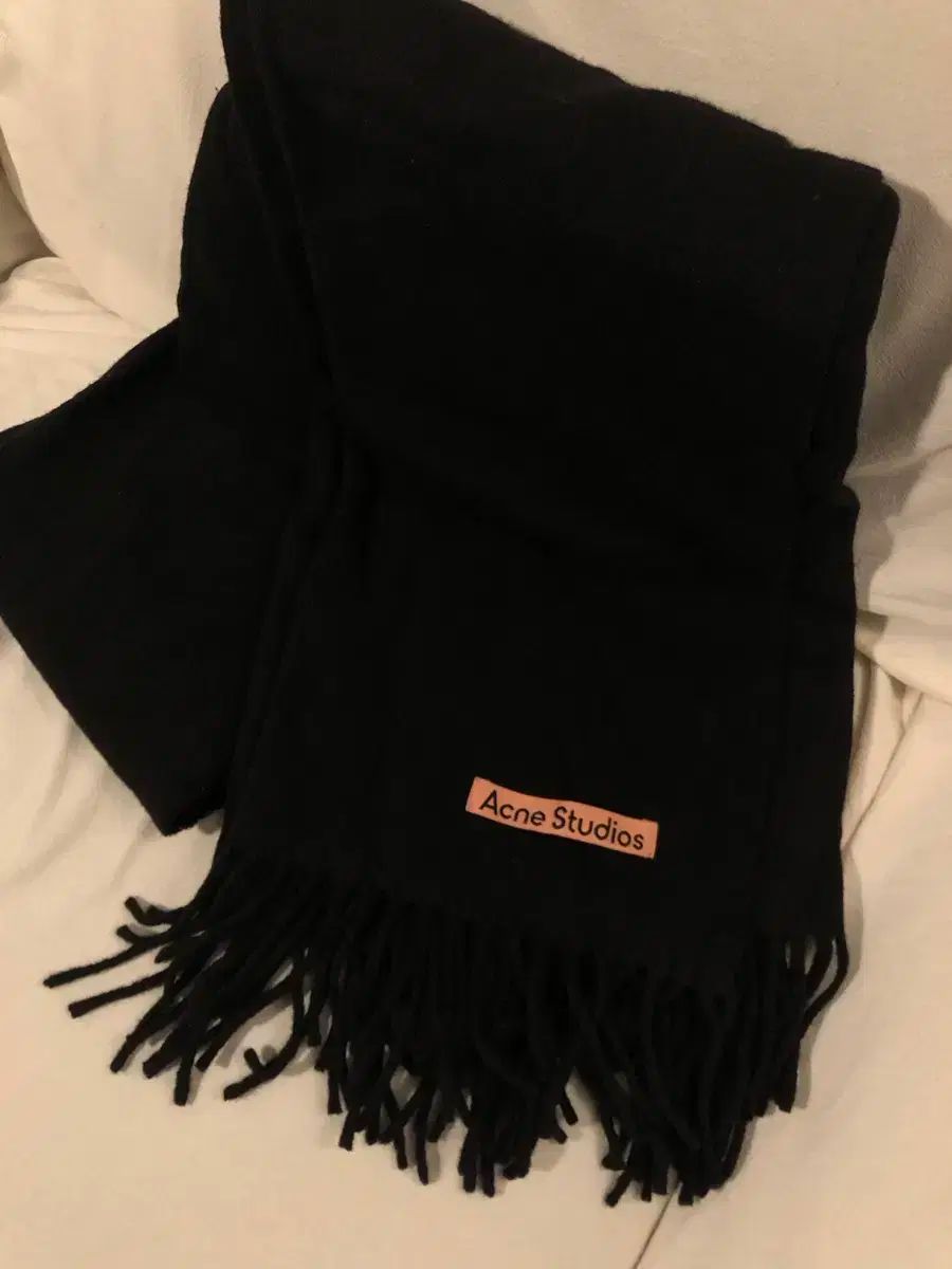 SUMARI　ボアマフラー　BOA MUFFLER　美品　使用わずかです♩ sumari BOA MUFFLER ボア マフラー