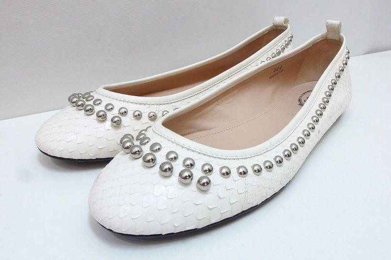 220541】TOD'S トッズ Des Yh Bolle パイソンレザー スタッズ