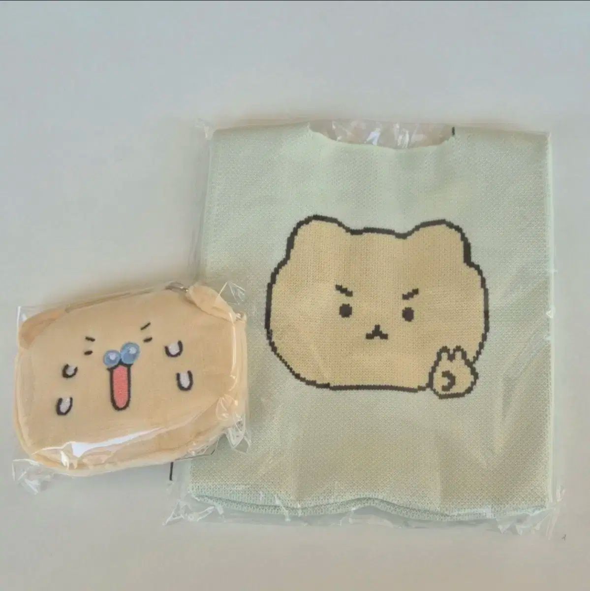 アイソイ ルインド ベア ポーチ ショッピングカートキーリング ニットバッグ バッグ