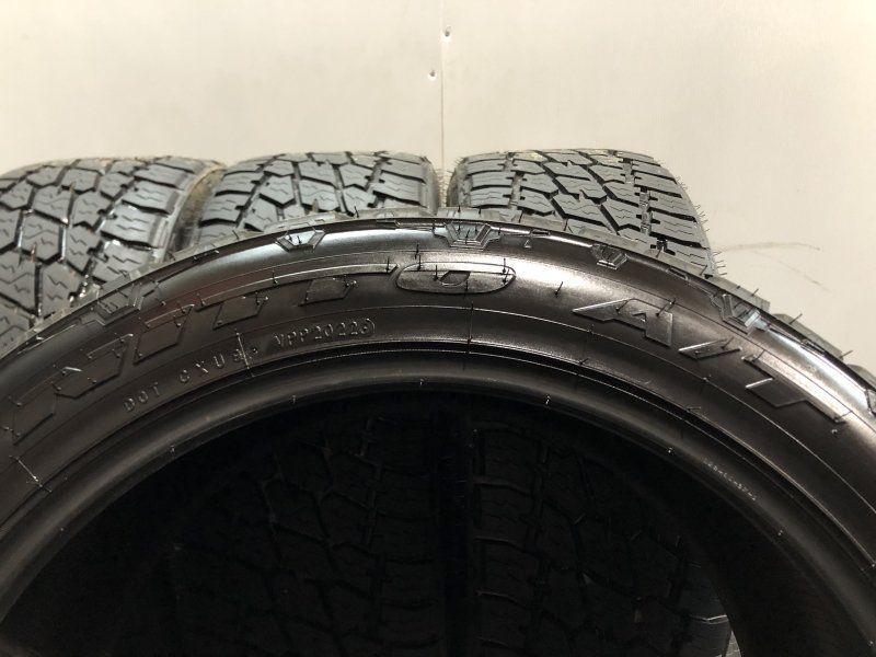 285|45R22 22インチ