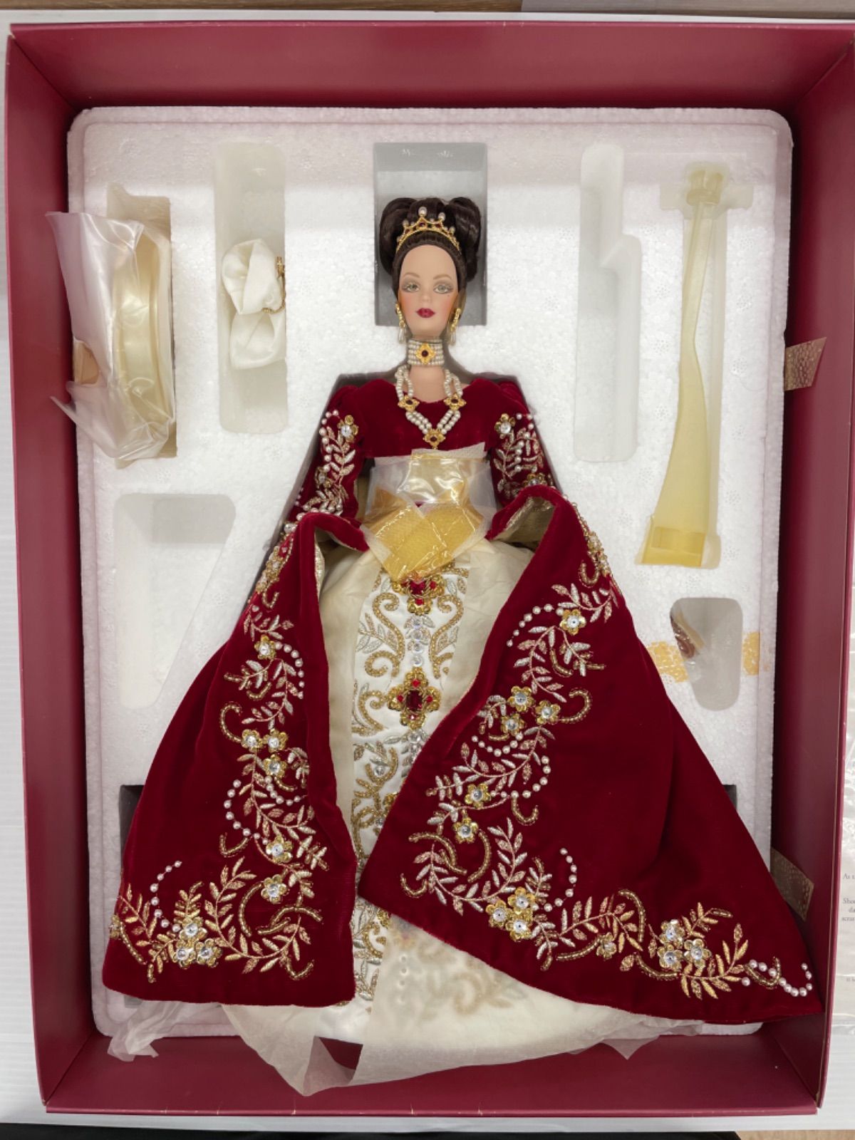 Imperial Splendor Barbie ファベルジェの卵 インペリアル・イースター