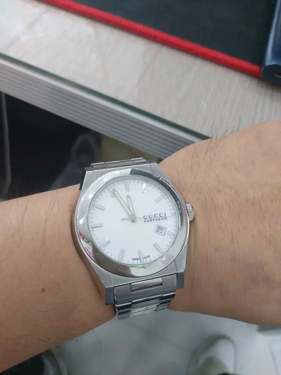 クイック グッチ パンテオン メタル 時計