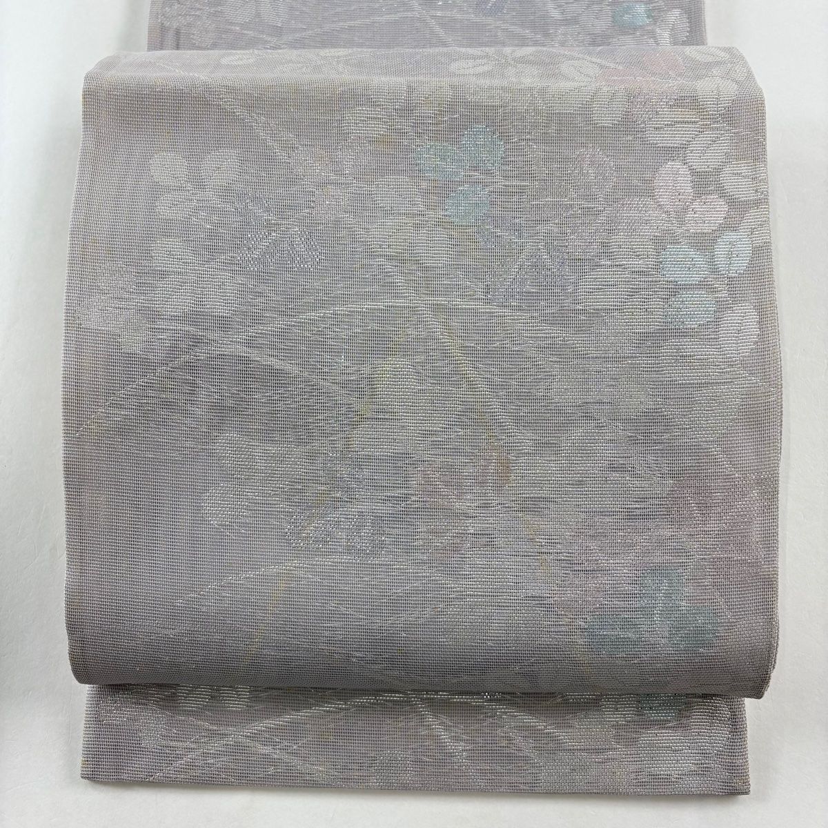 見逃し厳禁！おトクな 六通 灰色 箔 萩 夏帯 秀品 袋帯 正絹 メルカリ - 【中古】 着物・浴衣