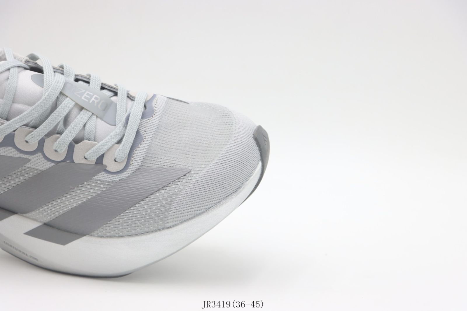 今日 アディダス