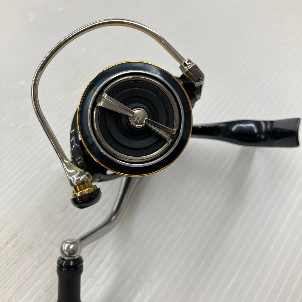 DAIWA - σσDAIWA ダイワ スピニングリール DAIWA 00060051 19セルテートLT3000-XH 使用感有 程度B 00060051 σσDAIWA ダイワ スピニングリール DAIWA 00060051 19セルテート