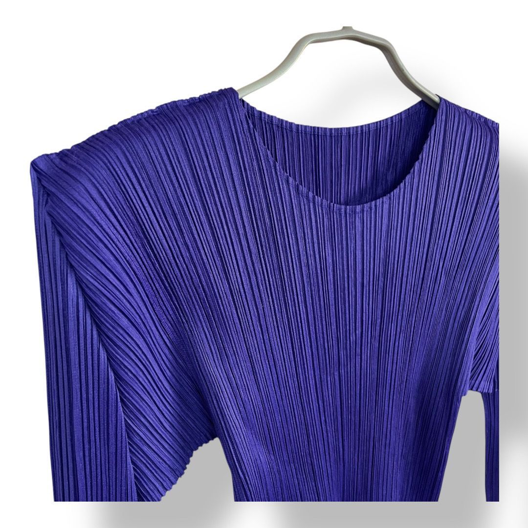 PLEATS PLEASE ISSEY MIYAKE（プリーツ プリーズ イッセイ ミヤケ