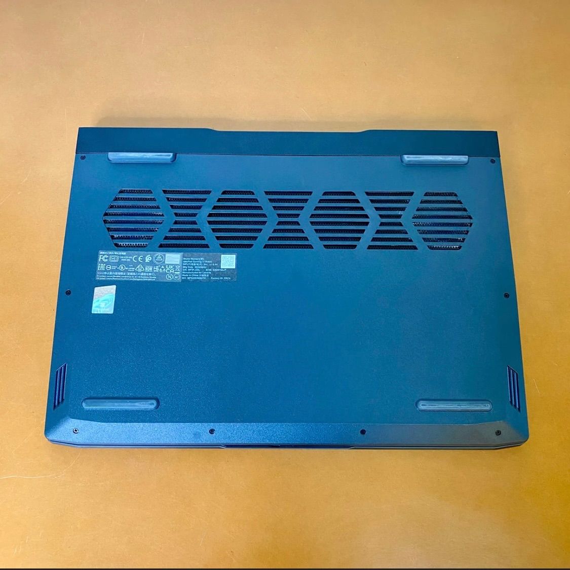 店頭引き取り限定】Lenovo Ideapad Gaming 370i 15.6インチ ノートPC