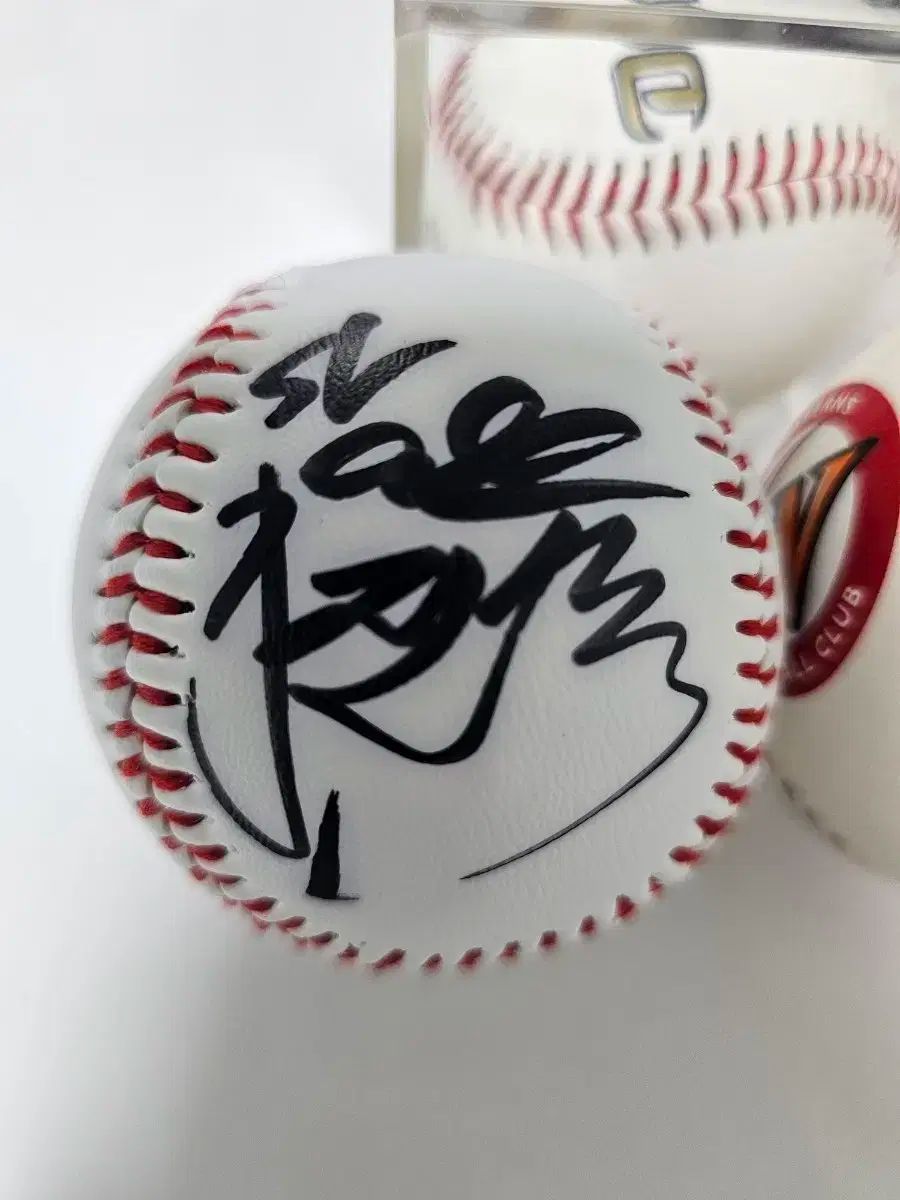 限定SALE，SALE パク・ジンマン サインボール（サムスン＋ SK ) バッチ 販売 記念グッズ