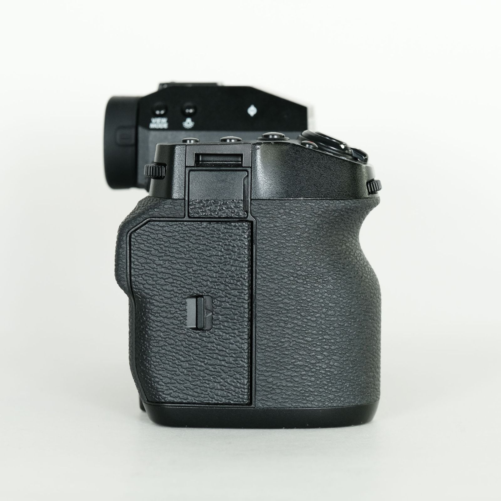 良品｜シャッター数25,700回] FUJIFILM X-H2 [ボディ] / 富士