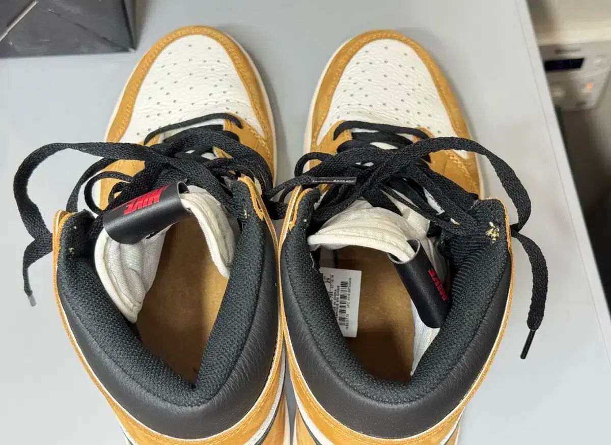 290 エア ジョーダン 1 レトロ ハイ ルーキー オブ もっと 次へ