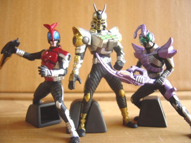 【正規品】 ♯Che29EB仮面ライダーカブトアクションポーズ5種 - メルカリ その他