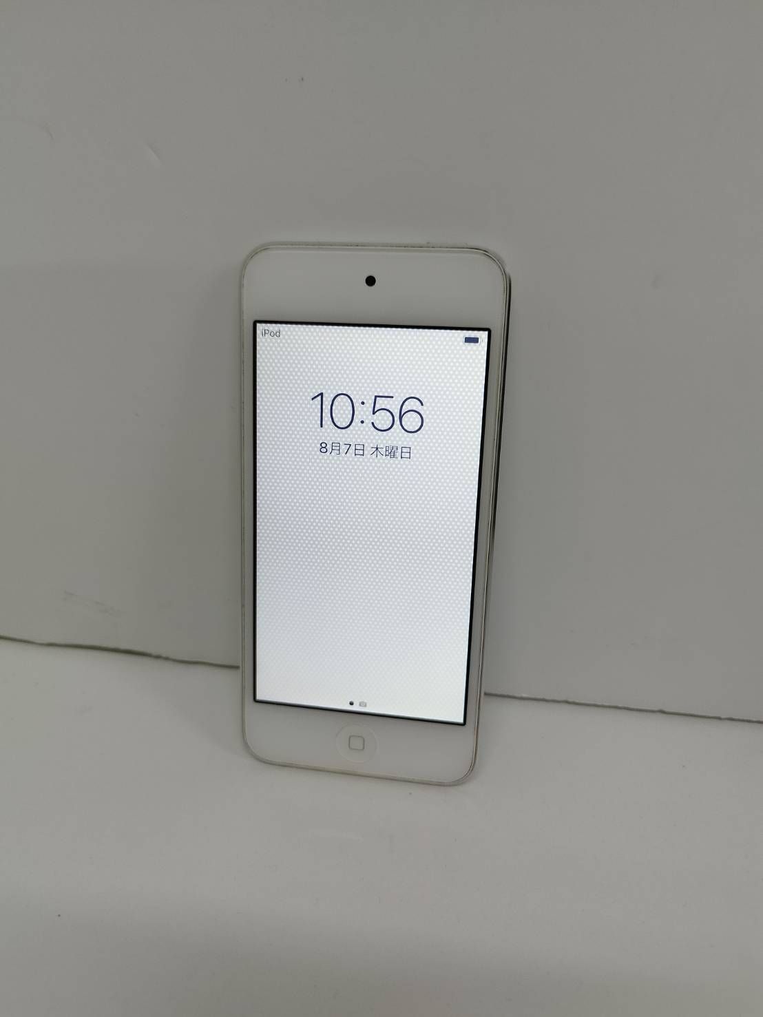 iPod touch 第7世代/32GB/A2178/シルバー〈MVHV2J/A〉 - メルカリ