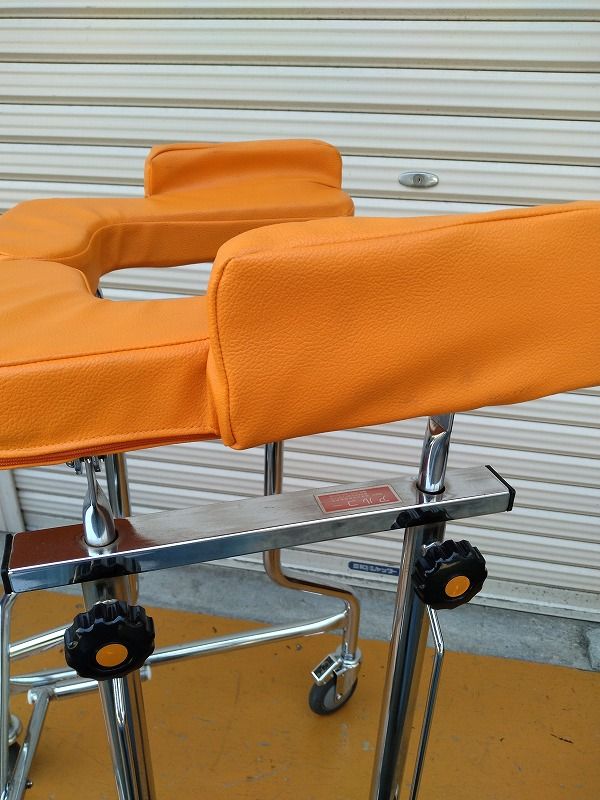 歩行器 KM-25-0818-08