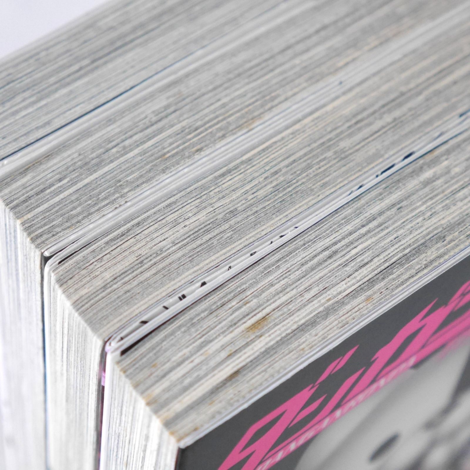 日焼け染みなどのダメージあり) 絶版 漫画 ダンガンロンパ 希望の学園