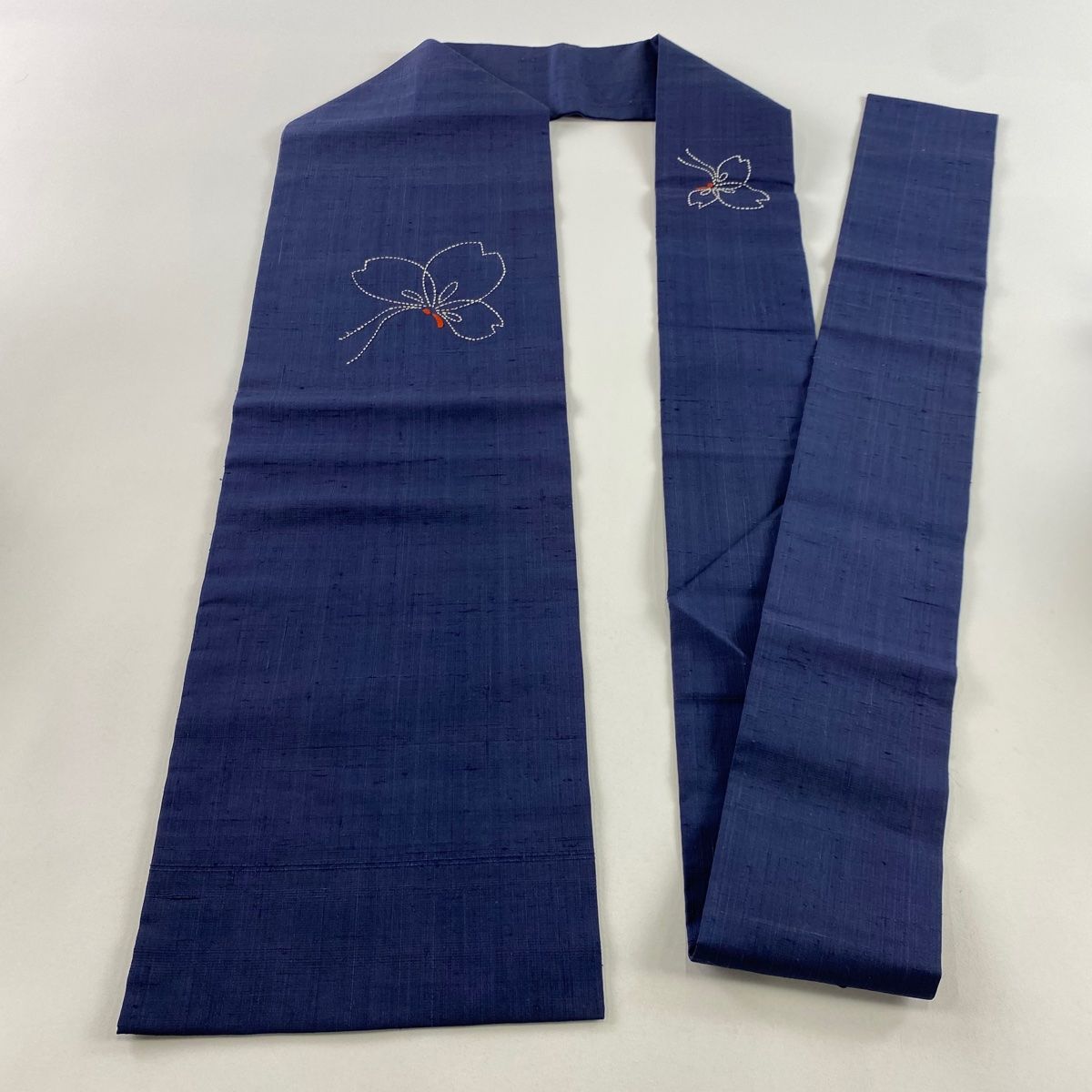 値下げ‼️　中古品　正絹　名古屋帯　81　紬織　刺し子刺繍　お太鼓柄 名古屋帯【本場結城紬】 正絹 刺子刺繍 茶緑色 証紙付 お太鼓柄