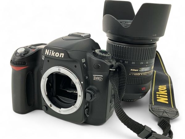 Nikon D80 一眼レフ カメラ AF-S 18-200mm F3.5-5.6 レンズキット ニコン ジャンク Z8856635 - メルカリ