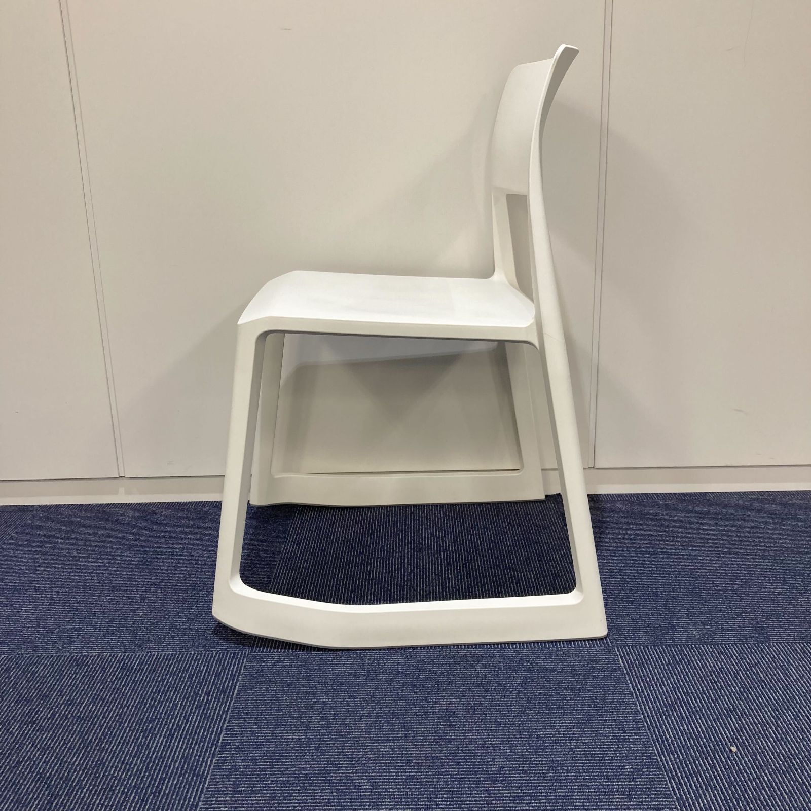 A Tip Ton ティプ トン 440-230-04 vitra ヴィトラ