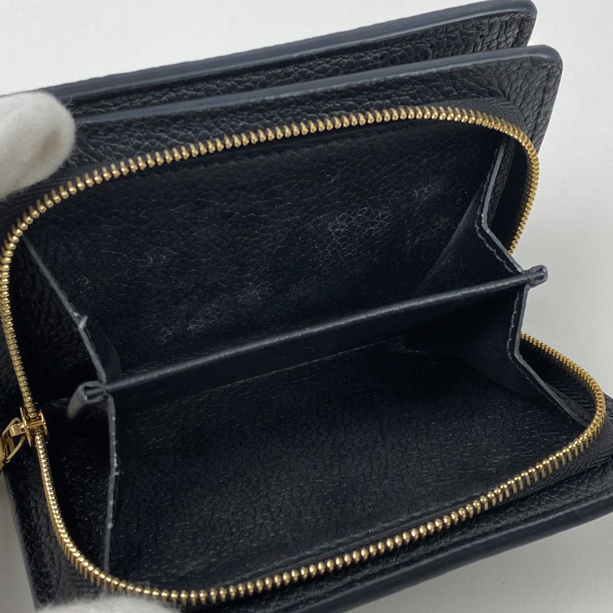 Vuitton ポルトフォイユ