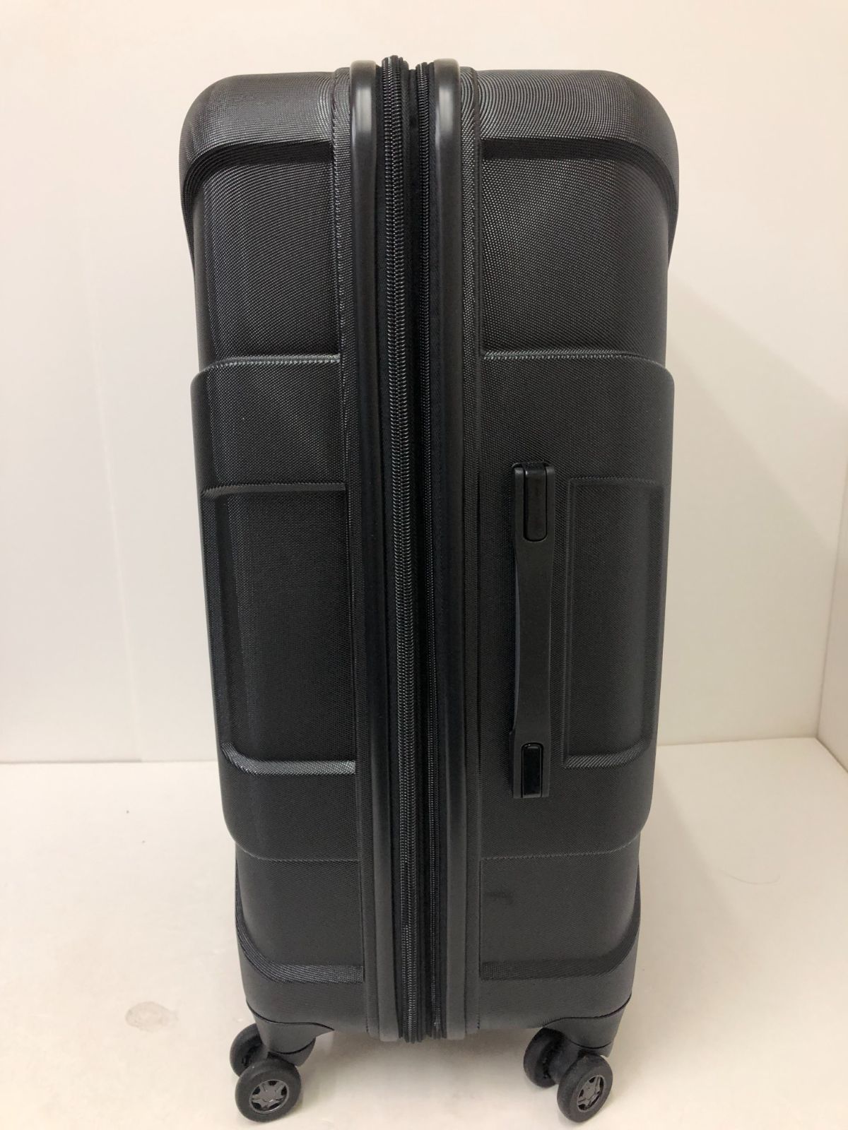 展示品！Samsontie サムソナイト ジョーズスーツケース ブラック