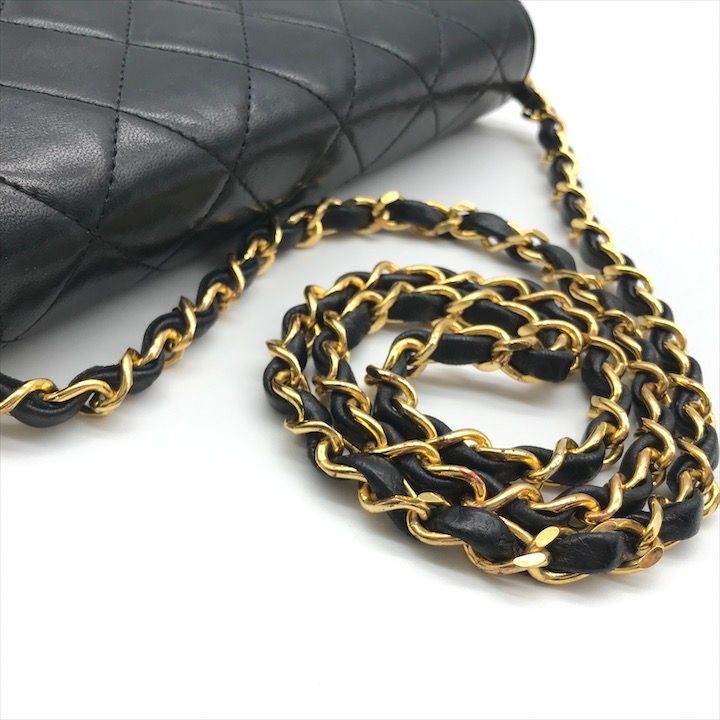 良品 CHANEL シャネル ココマーク マトラッセ プッシュロック  