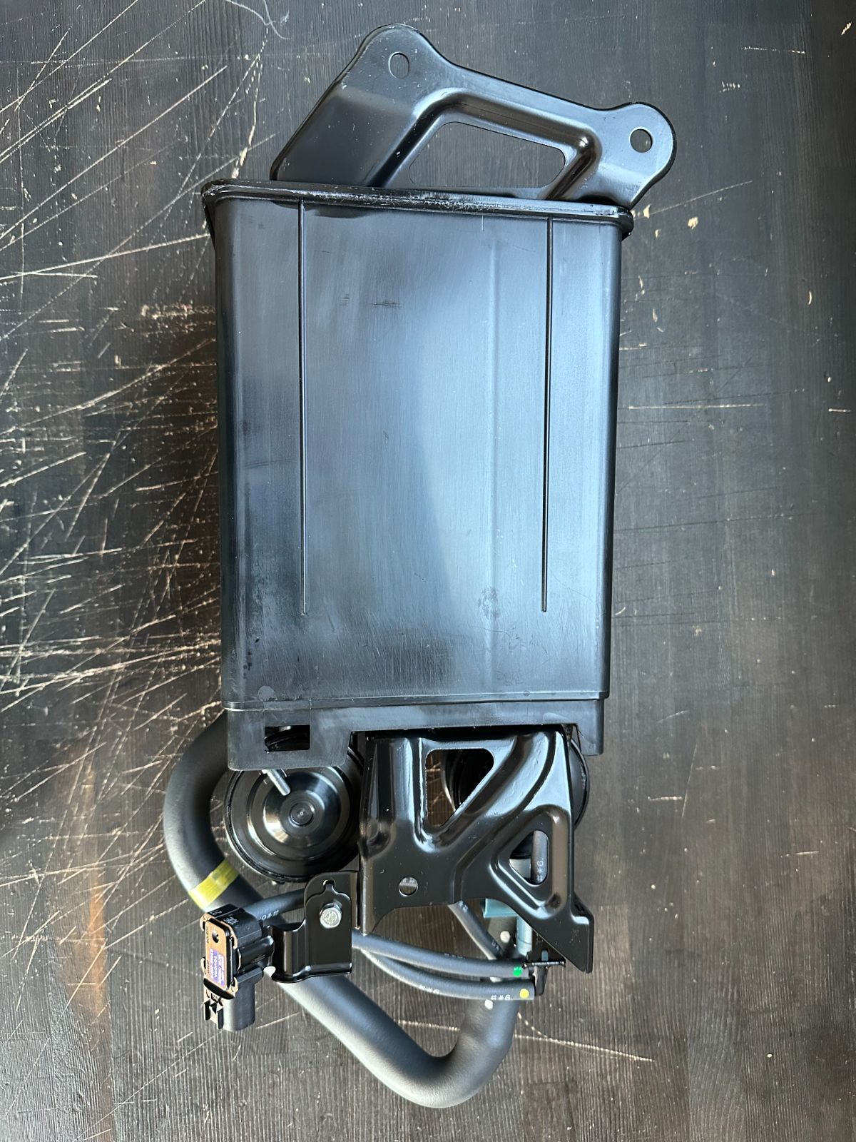 レクサス GS300 GS400 GS430 ベイパー チャコールキャニスター トヨタ レクサス GS300 GS400 GS430 ベイパー チャコールキャニスター