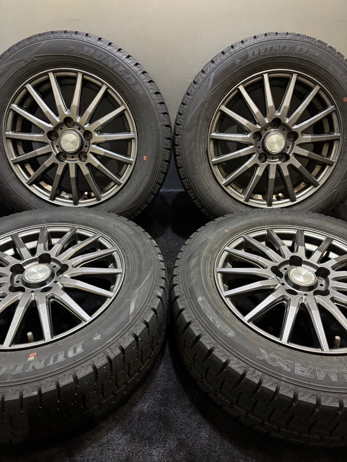 バリ溝 スタッドレス】ダンロップ ウィンターマックス WM02 195/65R16 4本 ライズ ロッキー レックス アテンザ 60 プリウス 中古  スタッドレスタイヤのみ | パーツ販売ナンバーワン