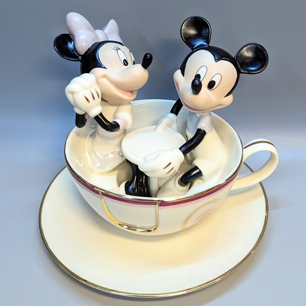 LENOX WALT DISNEY SHOWCASE COLLECTION WALT DISNEY MICKEY S TEACUP TWIRL
