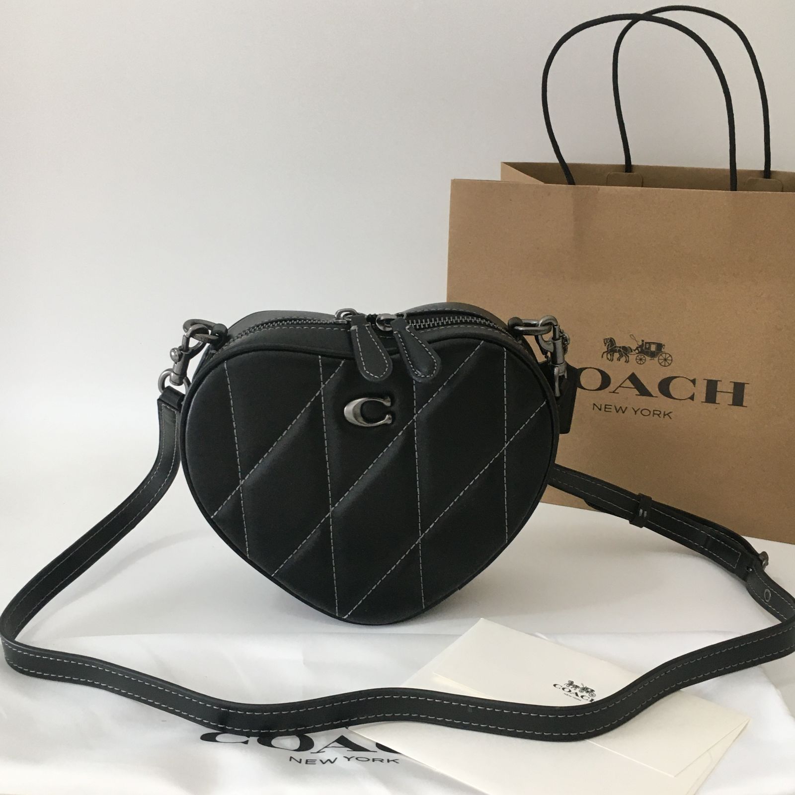 新品 COACH 可愛いハート型バッグ おすすめ 人気 ギフトCE725