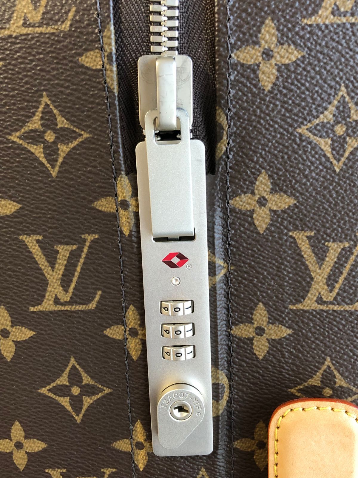 【本物保証】ルイ・ヴィトン Louis Vuitton ホライゾン55 キャリーケース 旅行鞄 TSAロック キャリーバッグ モノグラム ブラウン M23203【中古】