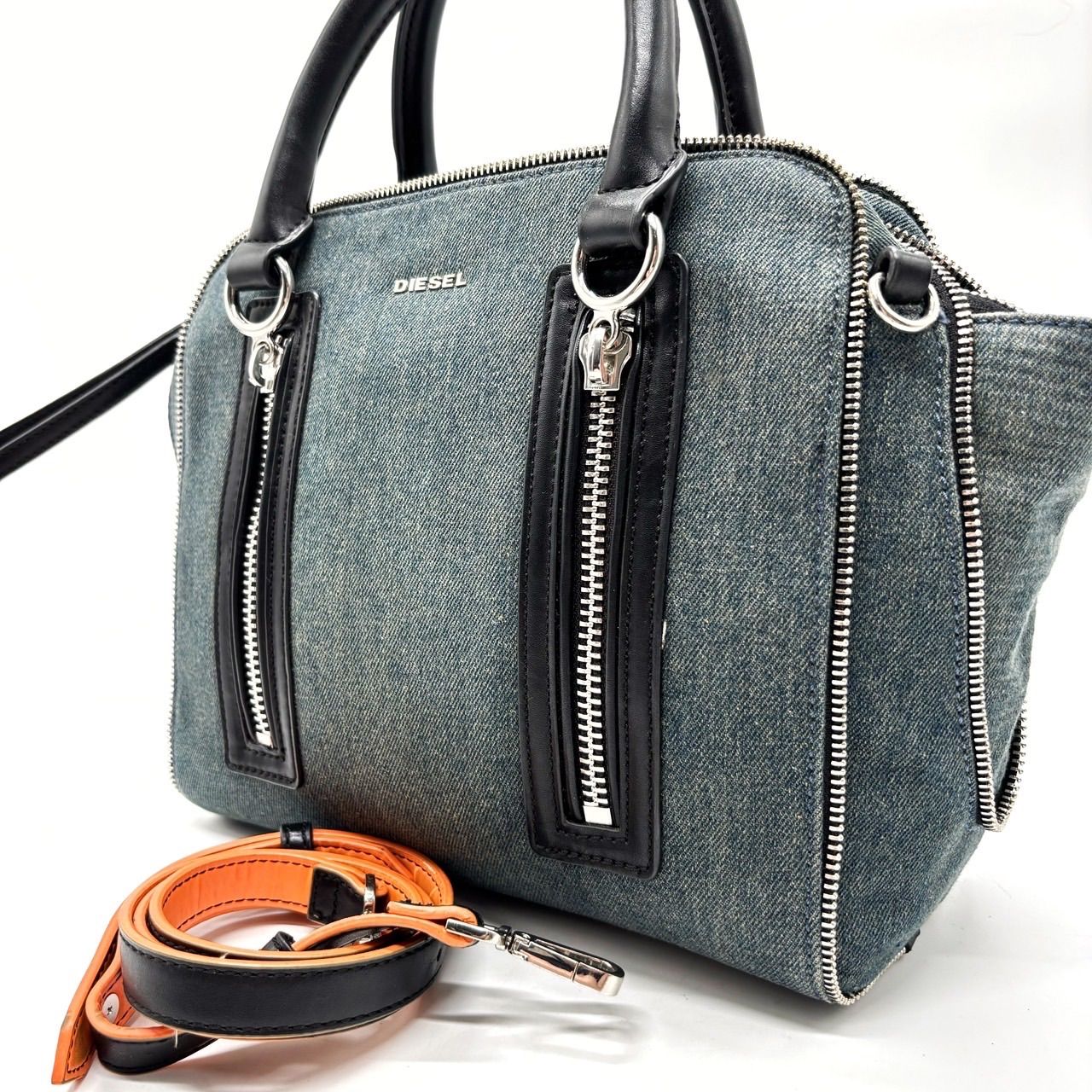 美品　DIESEL　ショルダーバッグ　レザー　デニム　レザー　黒 ✨良品✨ DIESEL ディーゼル ハンドバッグ トートバッグ