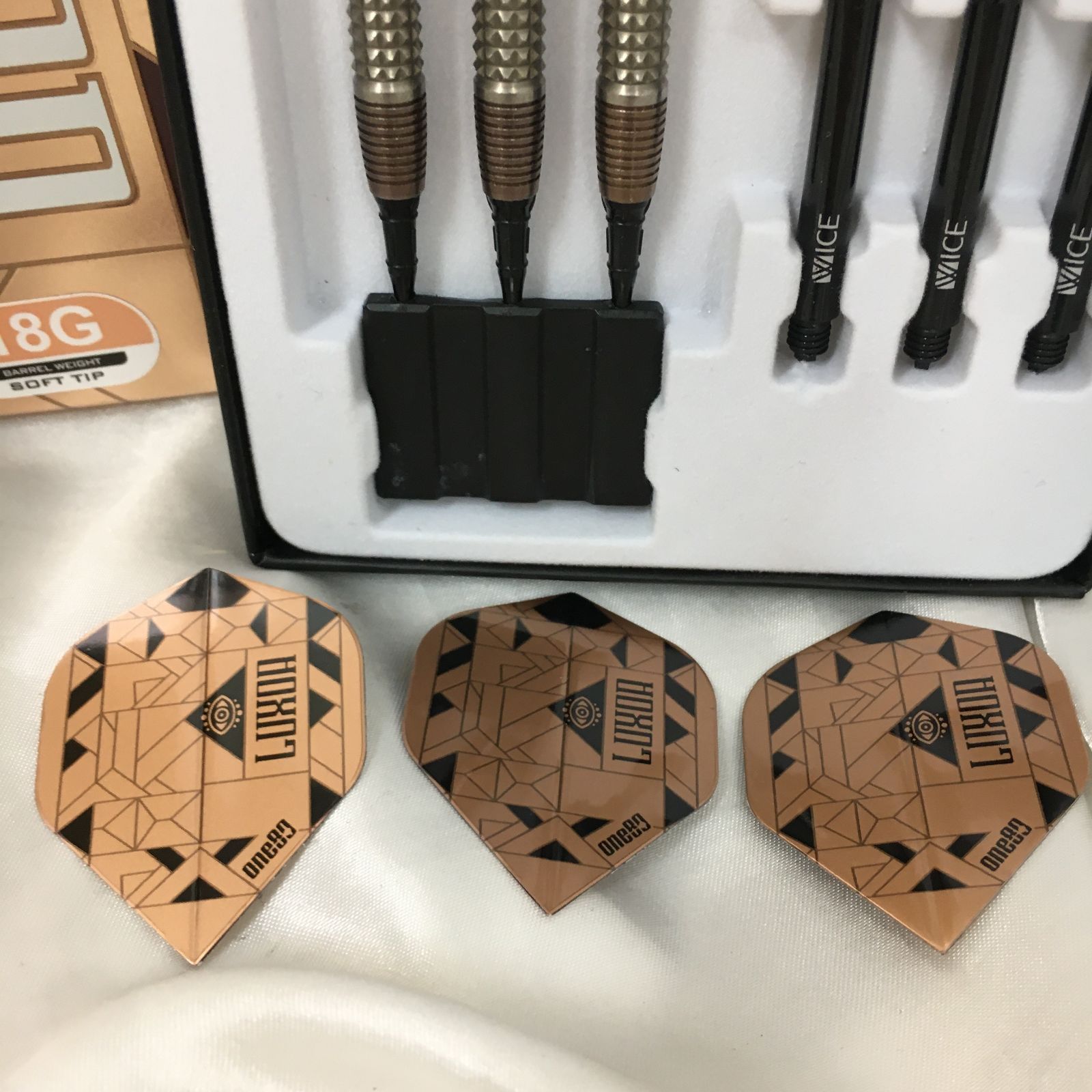 Luxor ダーツセット 18G ダーツ > ソフトダーツ > ブランド【ワ行】 > ワンエイティ