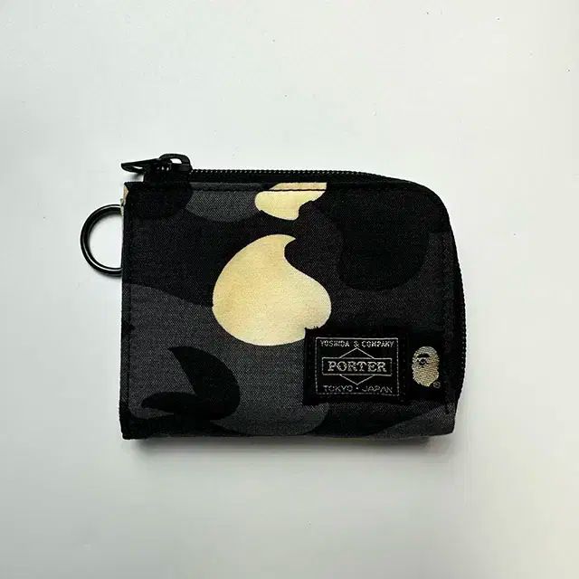 A BATHING APE(アベイシングエイプ) X Porter財布 BAPE® x PORTER | bape.com