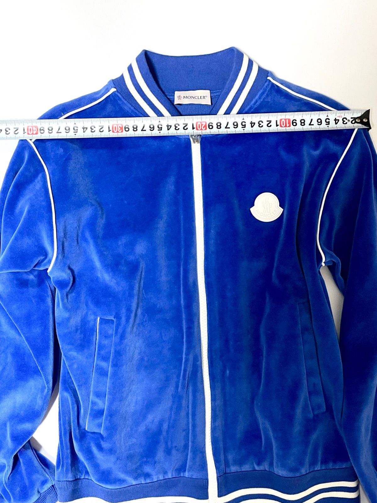 モンクレール２０２２春夏キッズコレクションのトラックジャケット size152