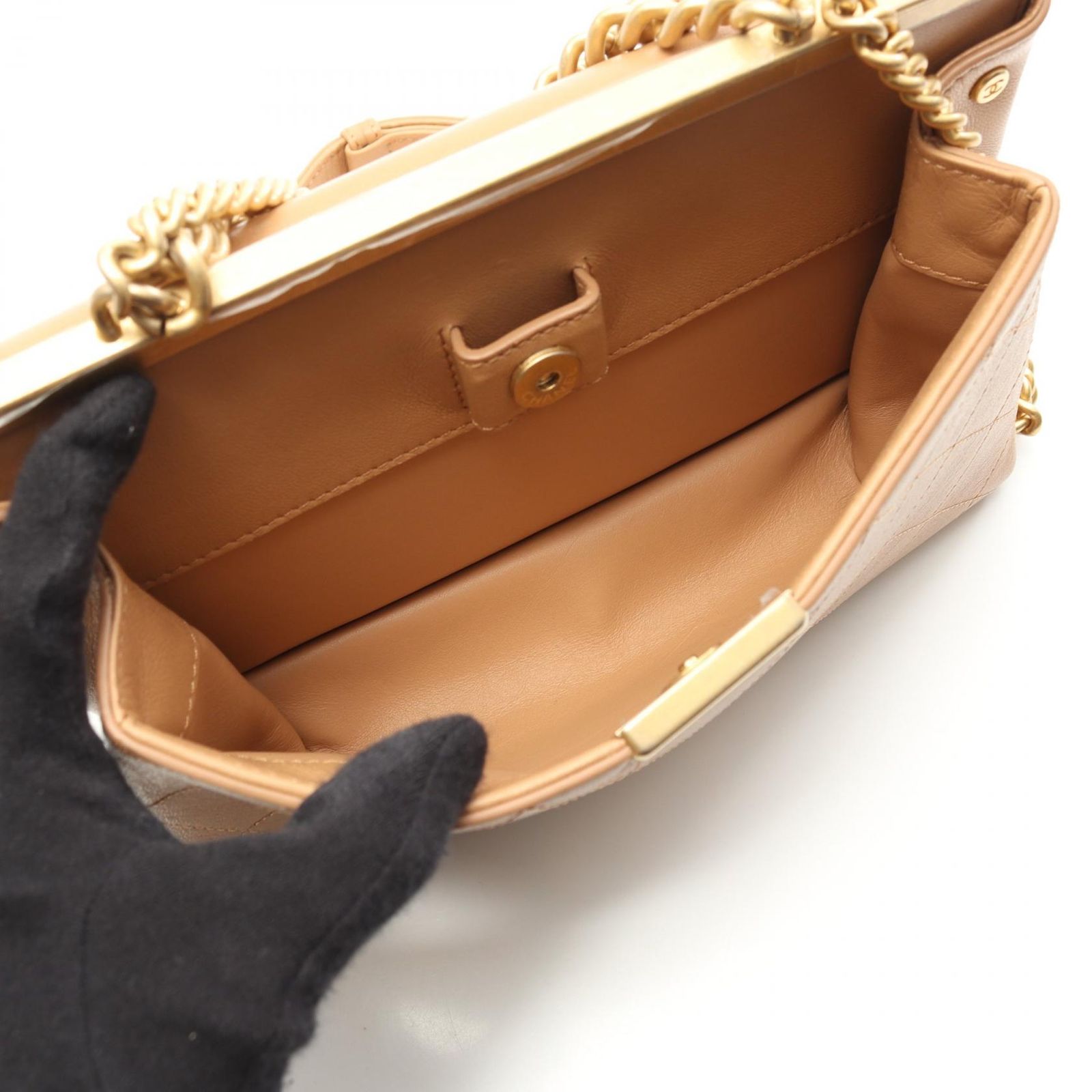 CHANELマトラッセチェーンバッグ CHANEL シャネル チェーンショルダーバッグ ボーイシャネル