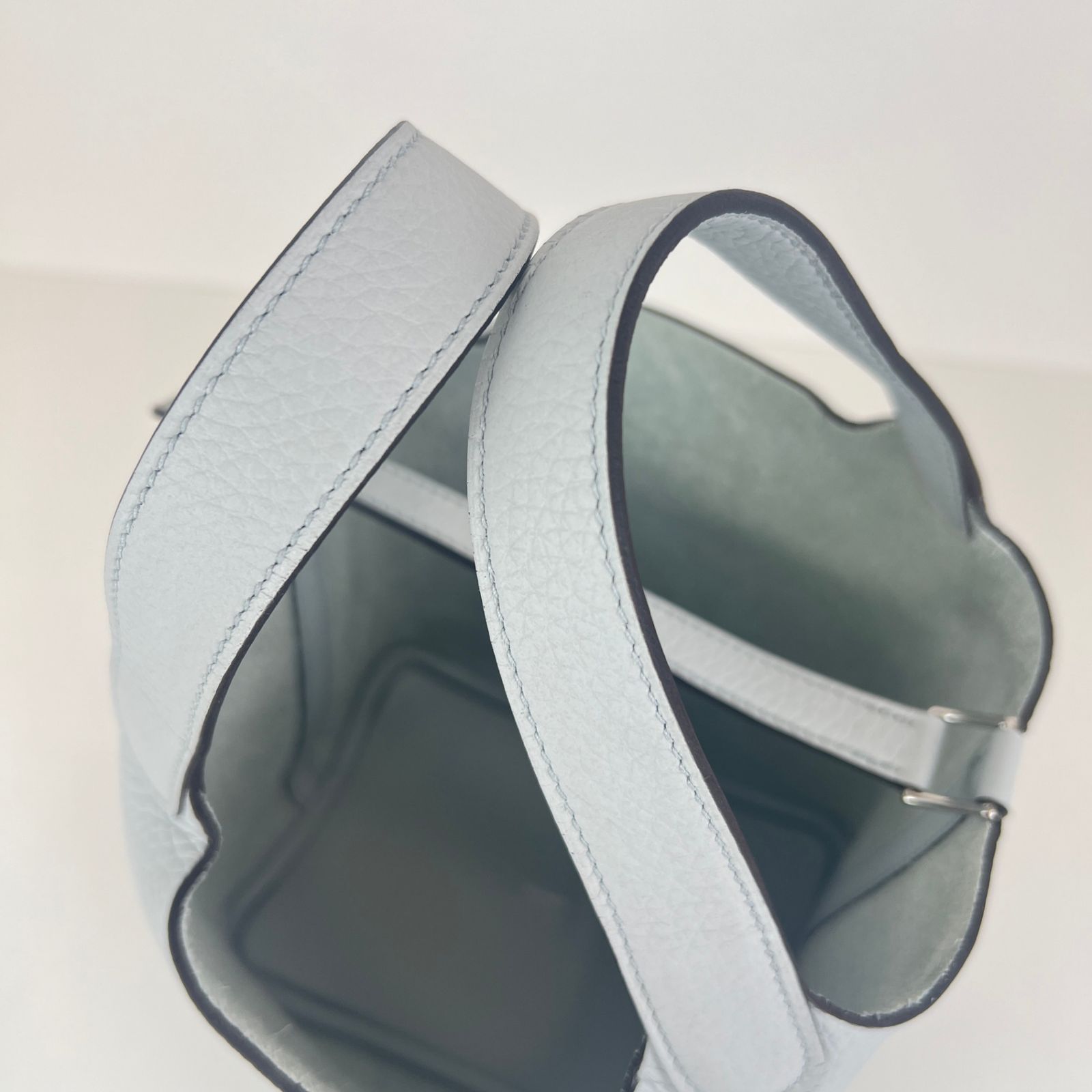 新品 HERMES エルメス　ピコタンロックPM ブルーペール　SV金具　W刻 ピコタンロックPM ブルーペール ライトブルー[H056289CK08