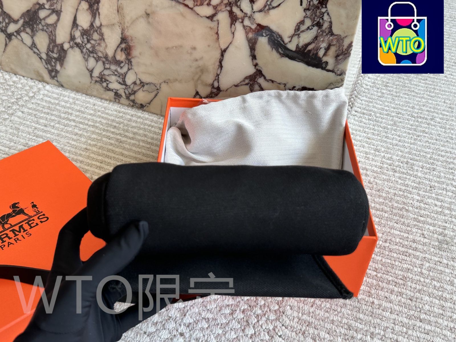 ファーストリリース