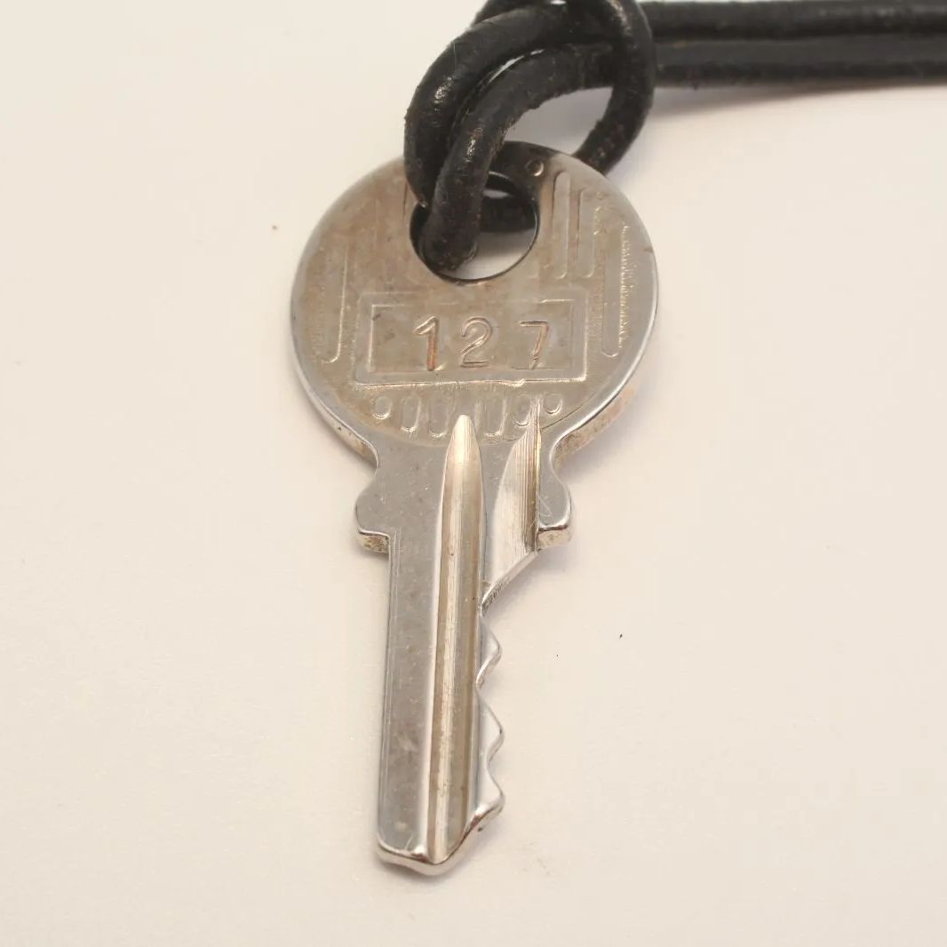 エルメス HERMES パドロック 南京錠 番号127 楽天市場】HERMES エルメス カデナ パドロック No.127 南京錠 鍵