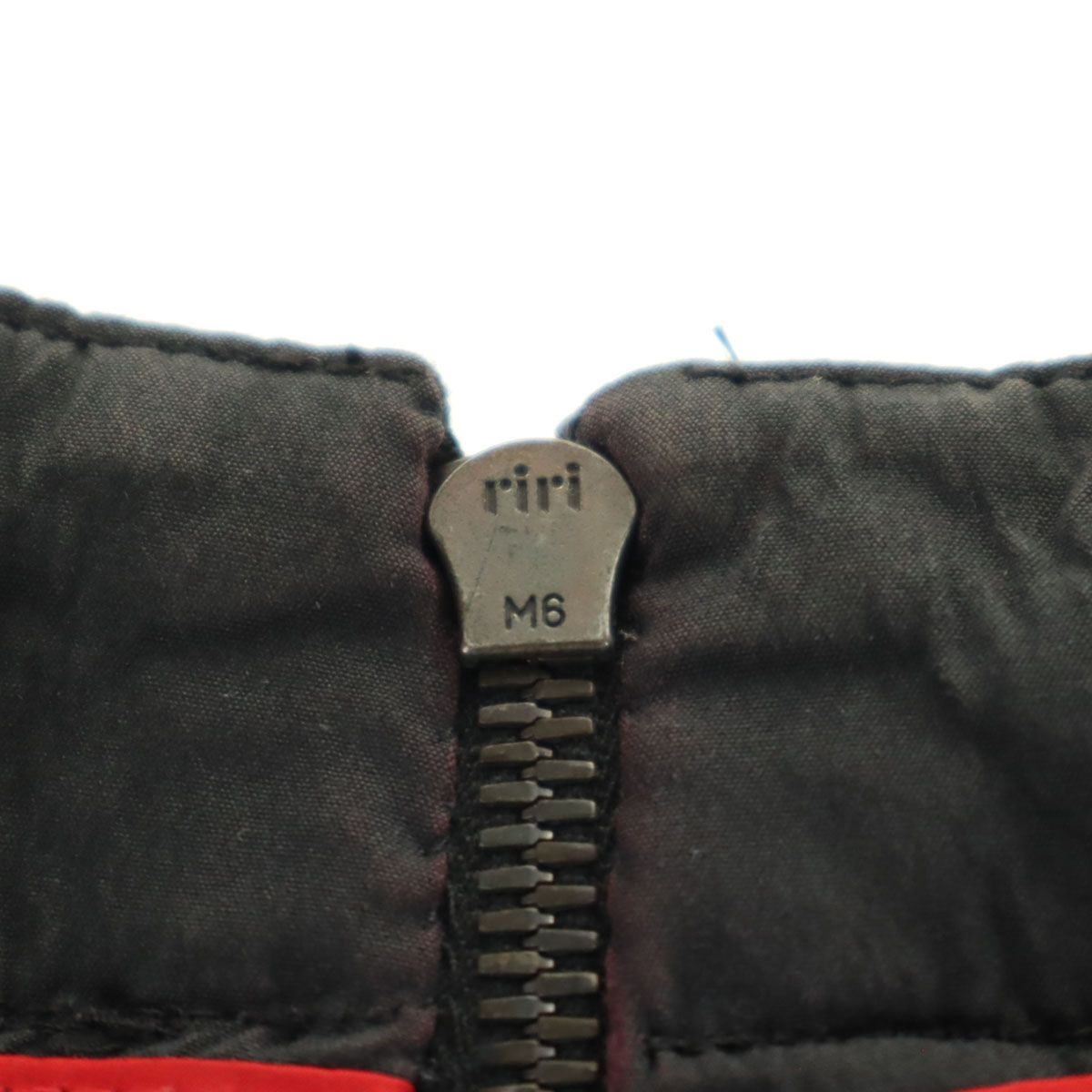PRADA タイトスカート40サイズ PRADA】美品 タイトスカート ブラック 40サイズ