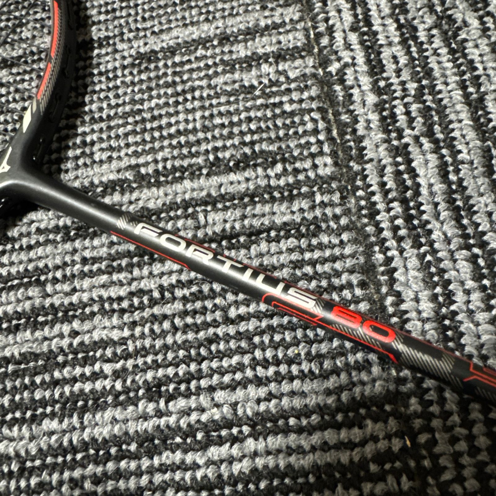 MIZUNO FORTIUS 80 バドミントンラケット - メルカリ