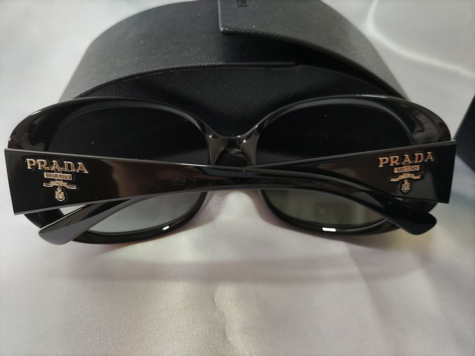 PRADA SPR260 サングラス