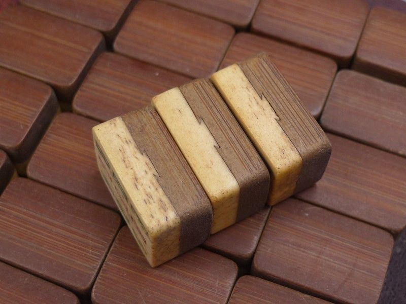 中国古玩 唐物 背竹骨牌 麻雀牌 唐木箱付 時代物 骨象嵌 骨製