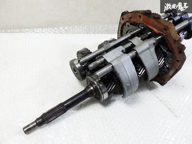 日産シルビア　SR20DET S13 5MT ミッション 日産シルビア SR20DET S13 5MT ミッション シルビア S13 SR20DET