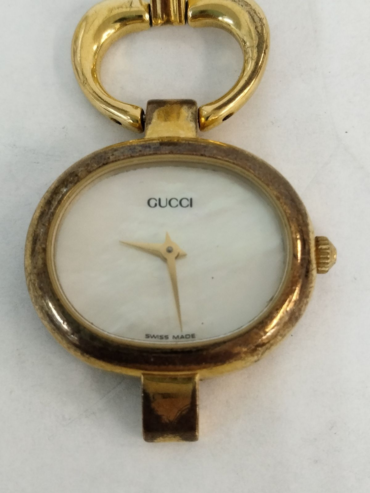 ジャンク・美品・レディース・GUCCI・ゴールド・ブレスレットウォッチ・腕時計 ジャンク GUCCI レディース腕時計 2本 ゴールドブレスレット