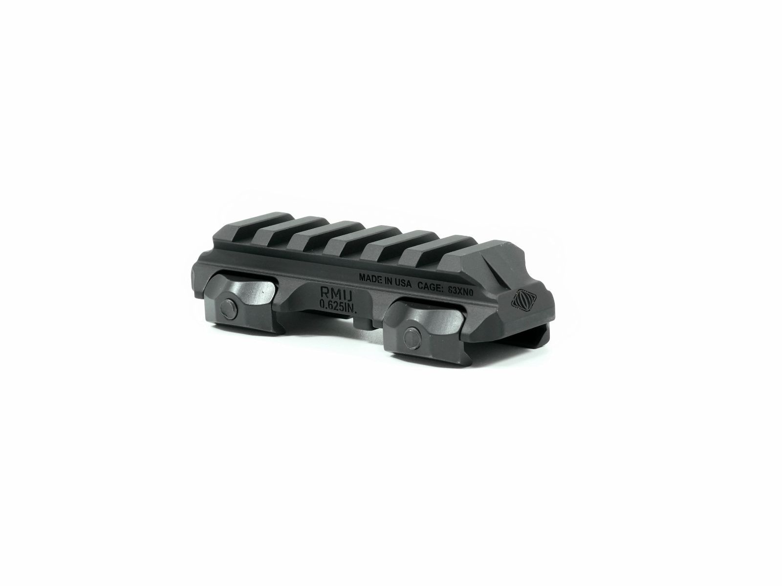 REPTILIAタイプ RMU PICATINNY 0.625 IN. HEIGHT ライザーマウント 6 SLOT