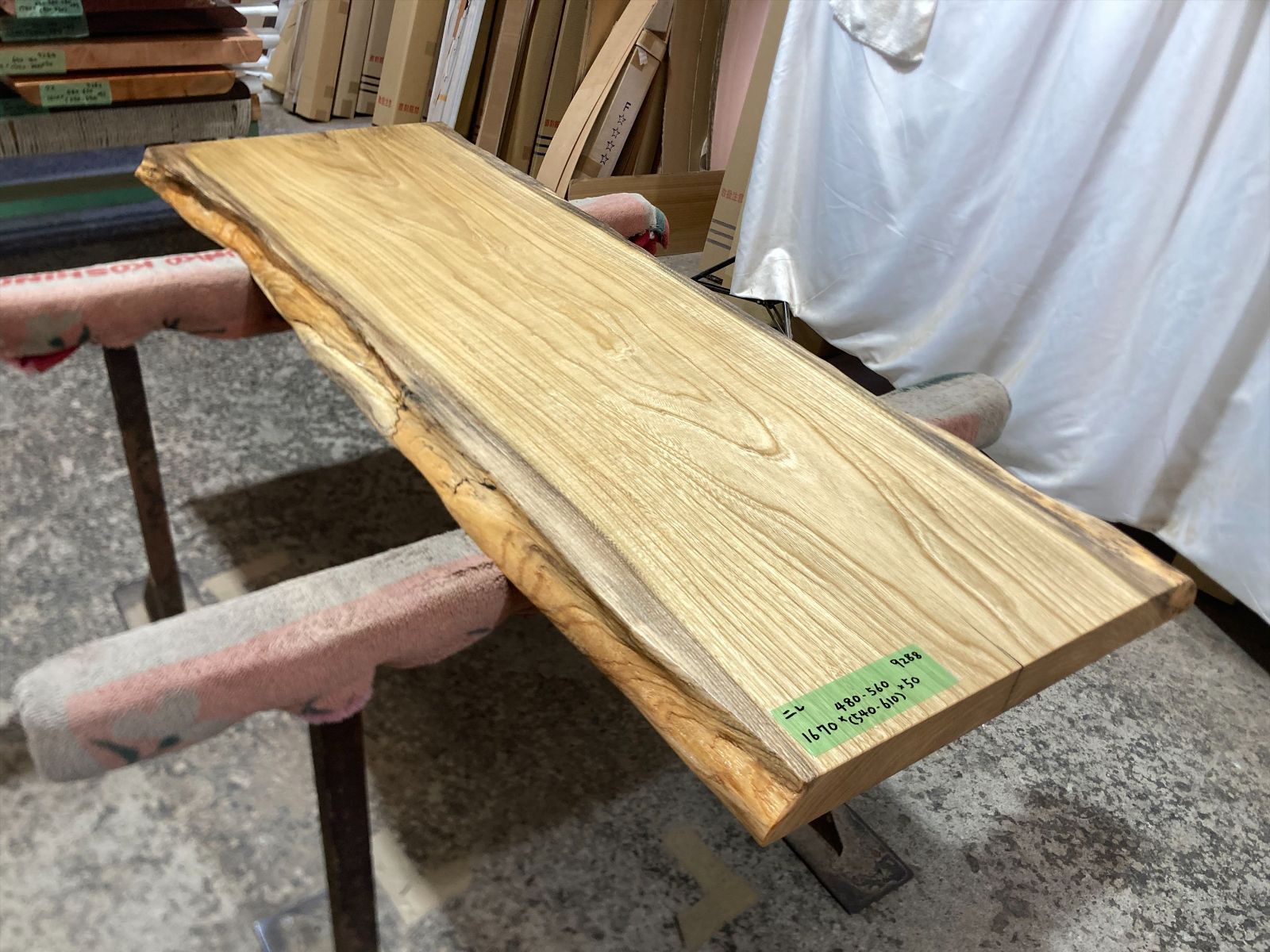 ニレケヤキ9288 欅 一枚板無垢 乾燥材 1670x480-560x50mm カウンター 棚 テレビ台 カウンター センターテーブル ローテーブル