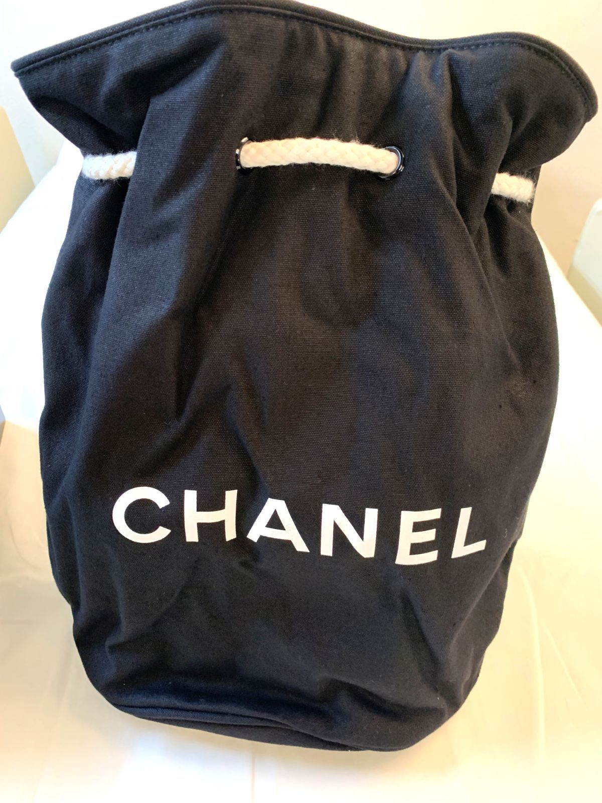 「CHANEL」 シャネル バケツ型 巾着リュック シャネル バケツ型巾着バッグ ブラック (CHANEL/ショルダー