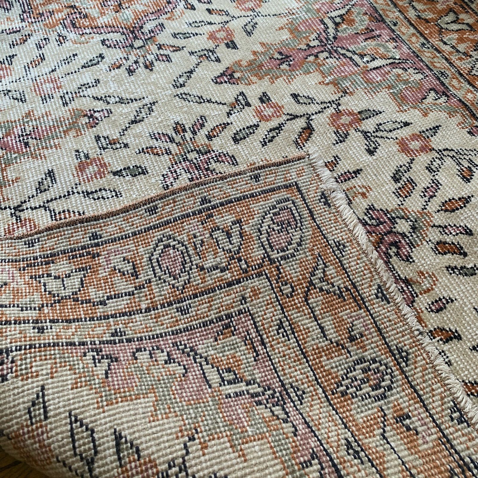 ペールオレンジ200×97 フラワーメダリオン トルコヴィンテージ