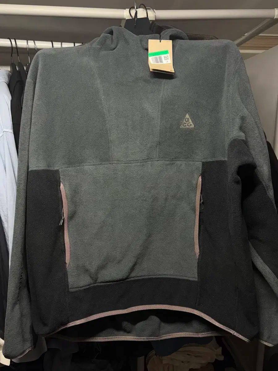 ナイキ ACG ポーラテック ウルフツリー プルオーバー DARK SMOKE GREY XL