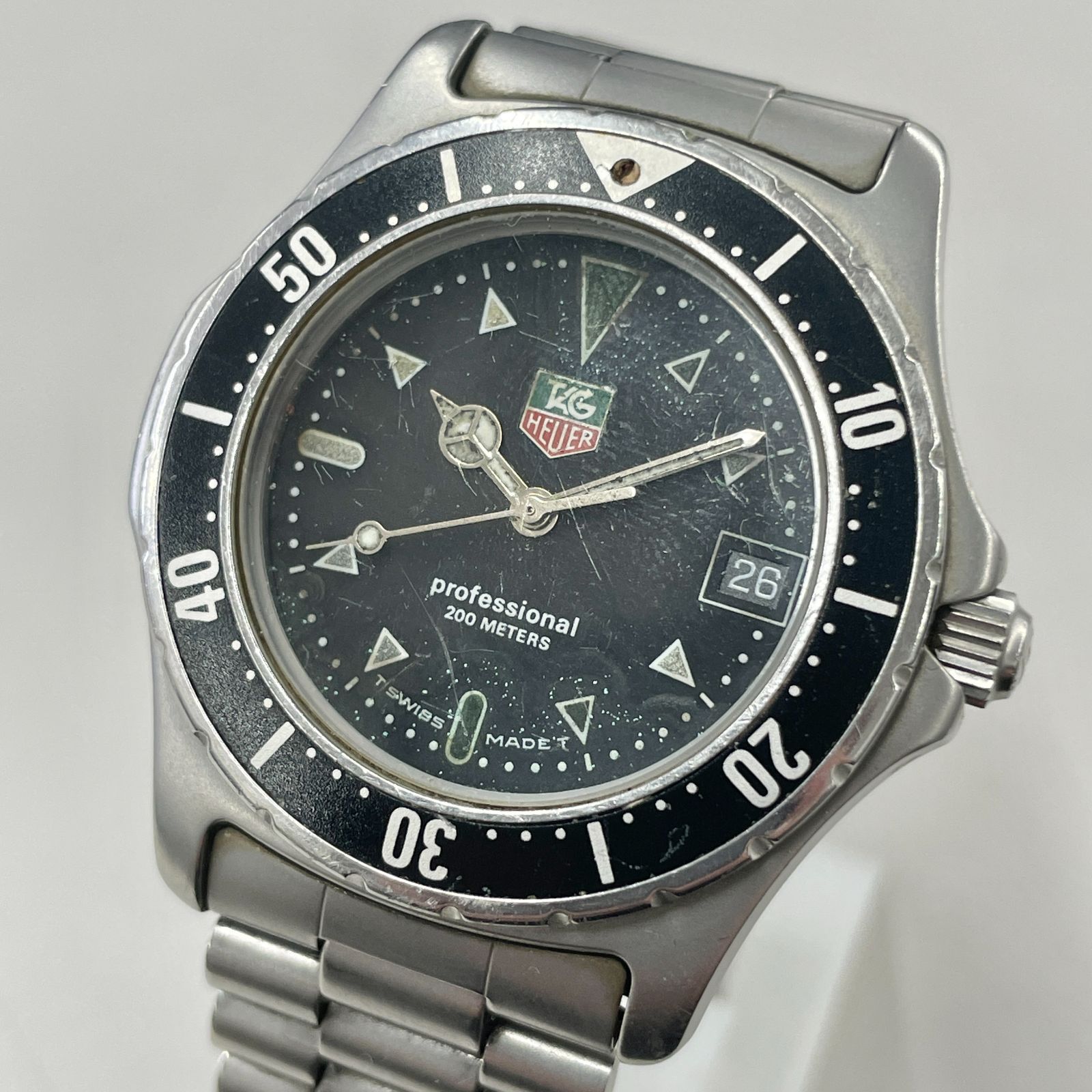 【中古品】タグホイヤー　TAGHEUER　973.006F　プロフェッショナル200　メンズ　腕時計　動作品　デイト　ブラック　ヴィンテージ　 アンティーク