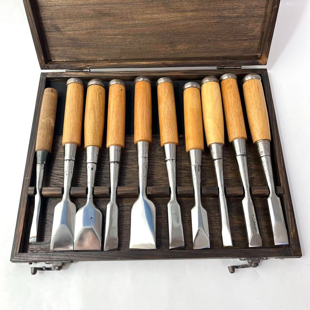 さ8 大工道具 鑿10本セット 追入盤 叩き鑿 突き鑿 桐 き 収納ケース付き